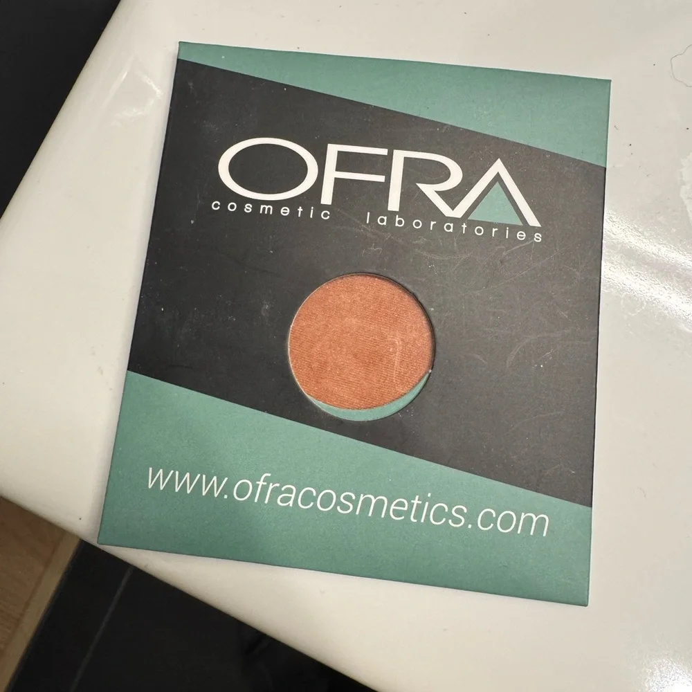 OFRA blush in Format color - Picture 2 of 3